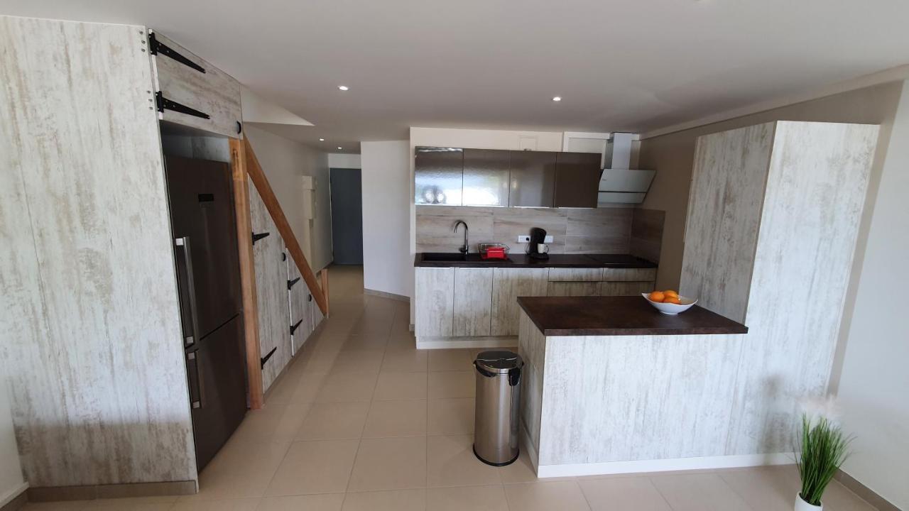 Pinel Superbe Appartement En Residence Vue Mer Cul de Sac Eksteriør bilde