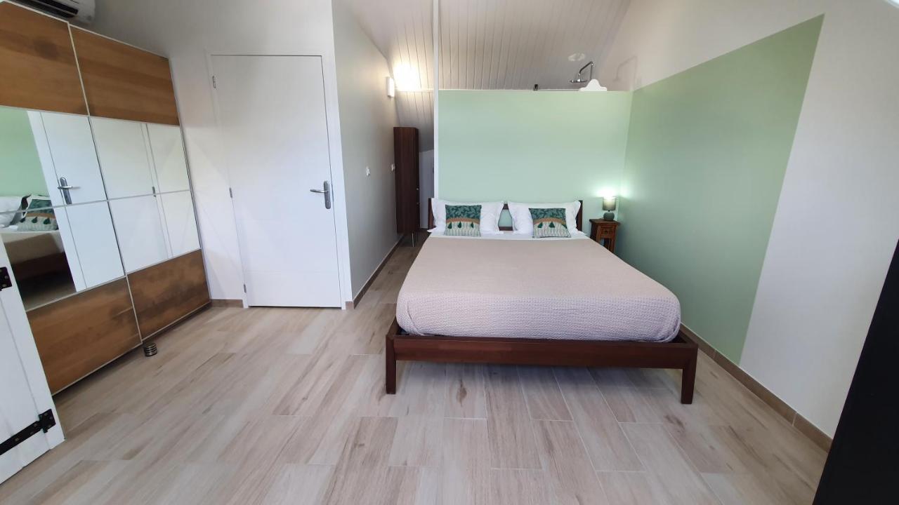 Pinel Superbe Appartement En Residence Vue Mer Cul de Sac Eksteriør bilde